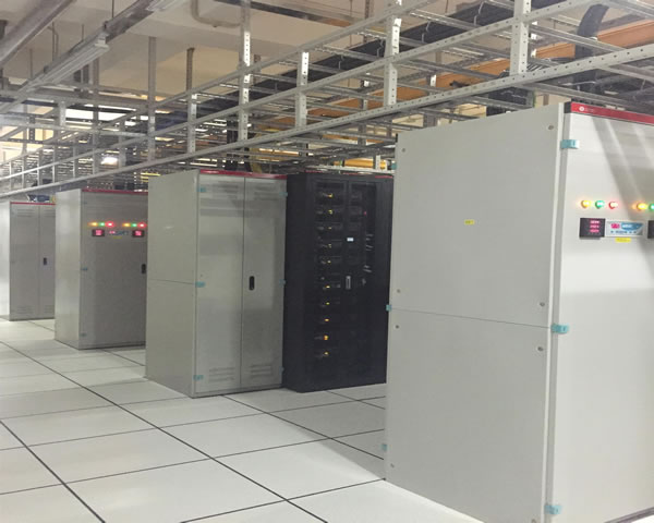 美国高防服务器